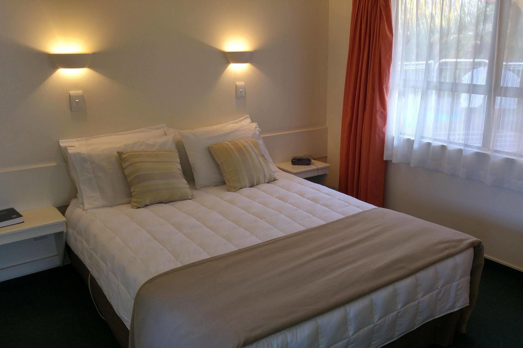 Hobson'S Choice Motel Dargaville Exterior foto