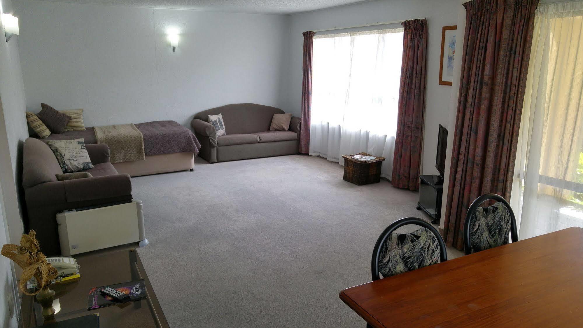 Hobson'S Choice Motel Dargaville Exterior foto